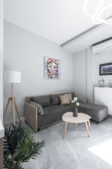 Soleggiato Minimal Apartment เทสซาโลนิกิ ภายนอก รูปภาพ